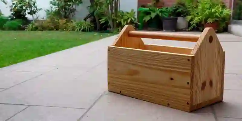 caja para guardar herramientas