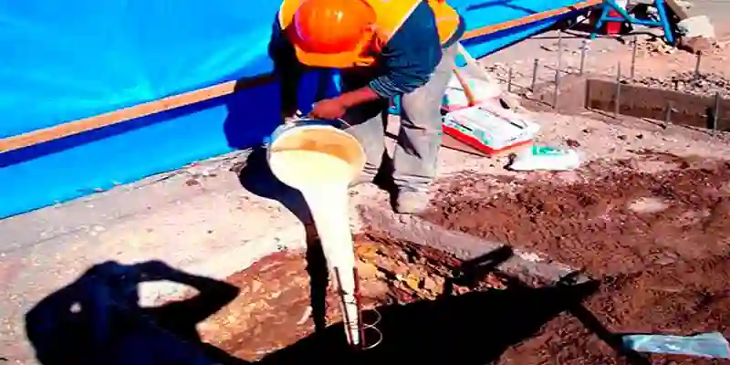 liquido amarillos para un pozo a tierra