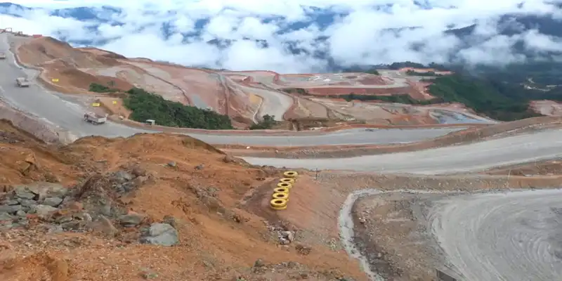 carretera de mina en ica