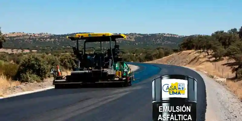 Emulsión Asfáltica en Carretera Casa Lima