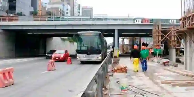 Preparación de vía de metropolitano