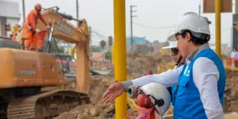 ingeniero en obra de construcción