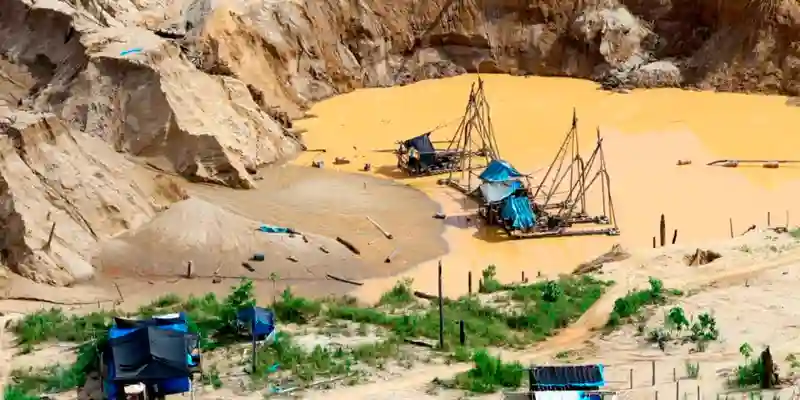 instalacion en laguna mina madre de dios