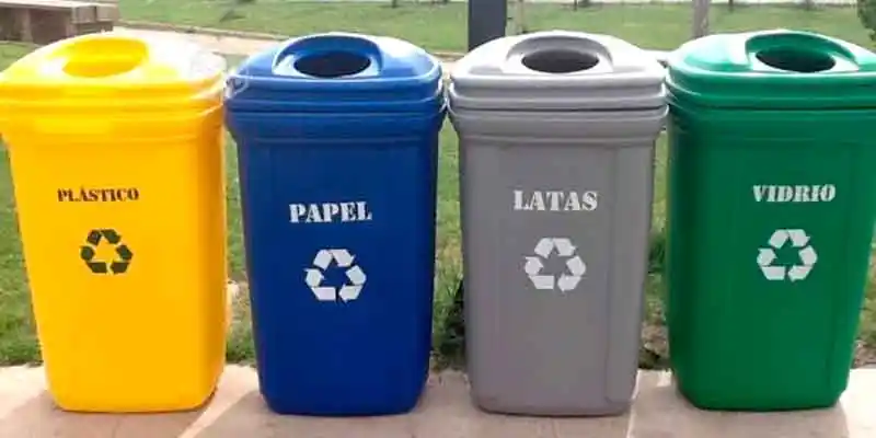 tachos de basura reciclaje colores