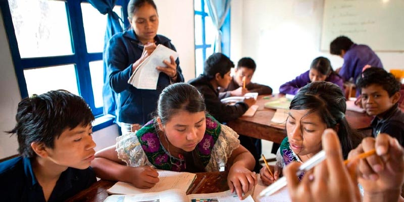 Desarrollo en la Educación Casa Lima Desarrollo en la Educación Casa Lima