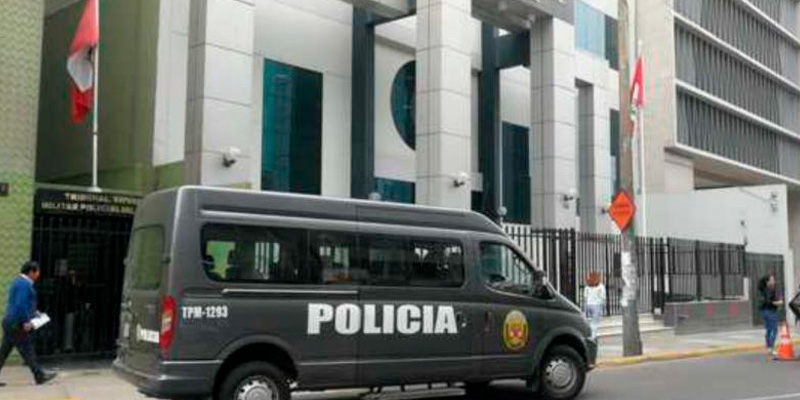 Camioneta Fuero Militar Casa Lima Camioneta Fuero Militar Casa Lima