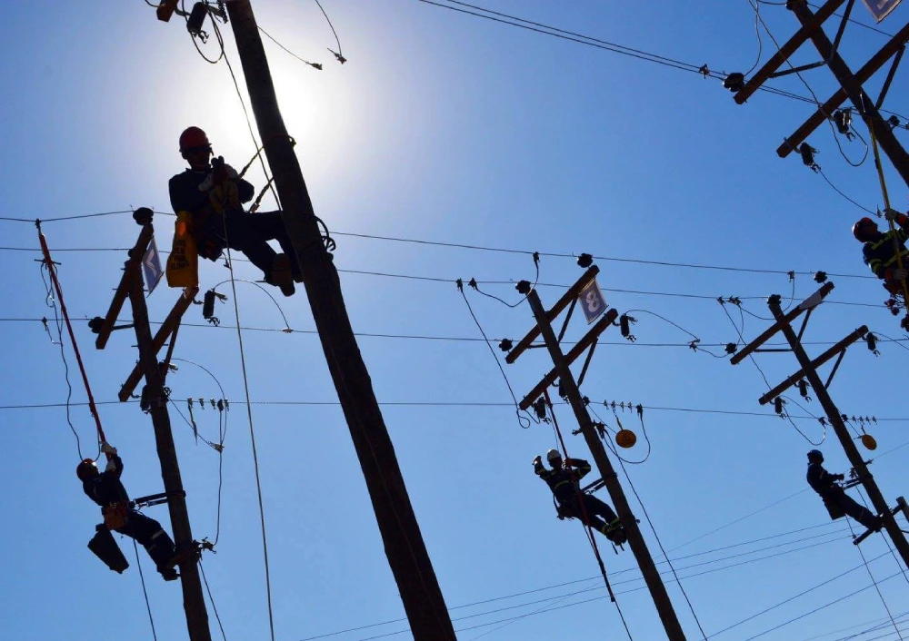 importancia del puesta a tierra en electricidad