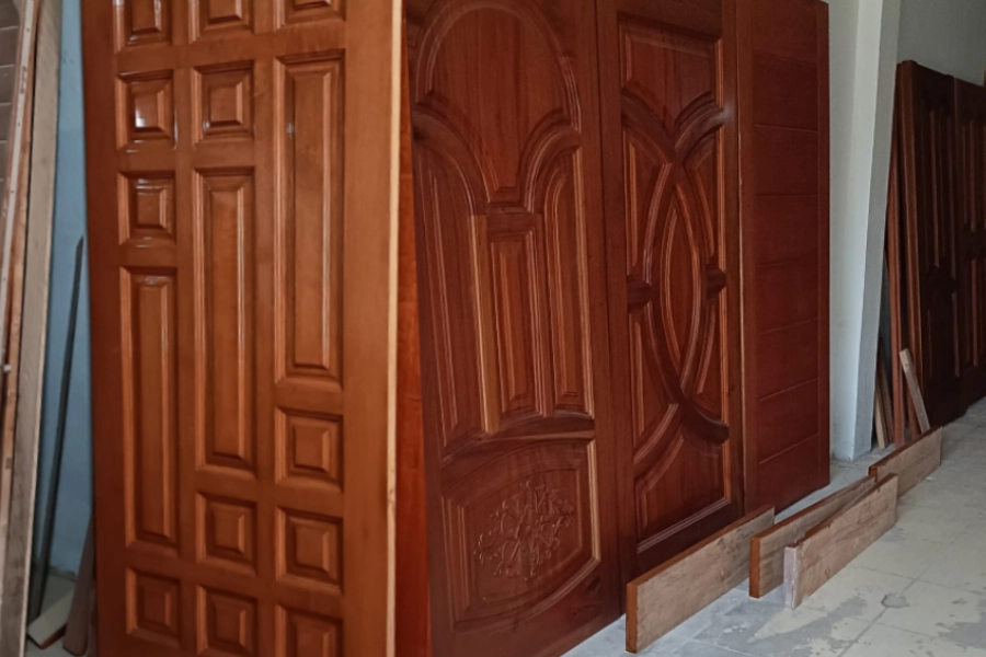 puerta de madera