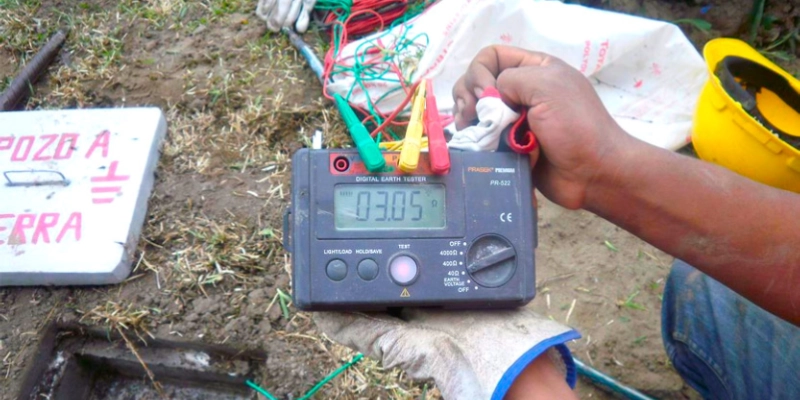 instalación de un pozo a tierra