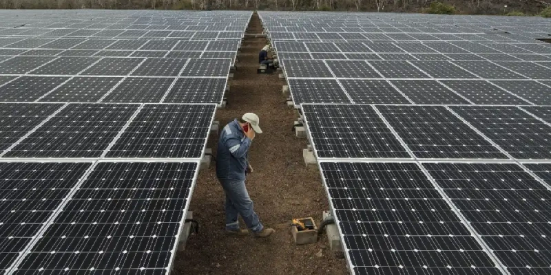 qué son exactamente luces de emergencia solares