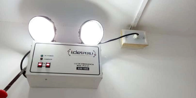 cómo luces de emergencia instalar en tu edificio