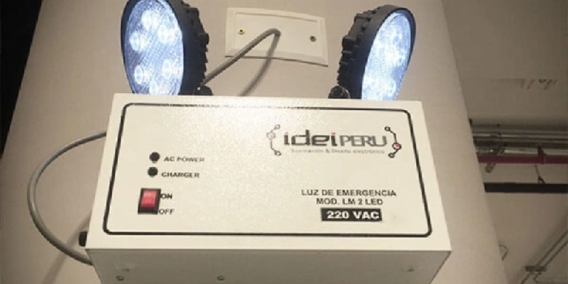 tipos de luces de emergencia disponibles en el mercado