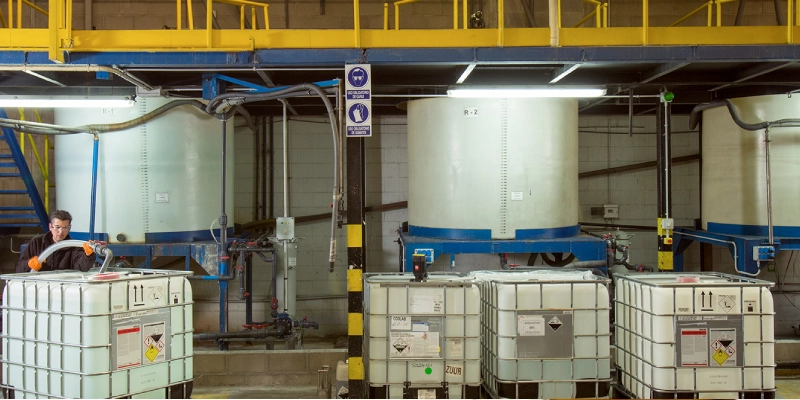 peroxido de hidrogeno en industria quimica